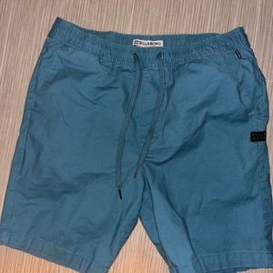 Mens Billabong shorts